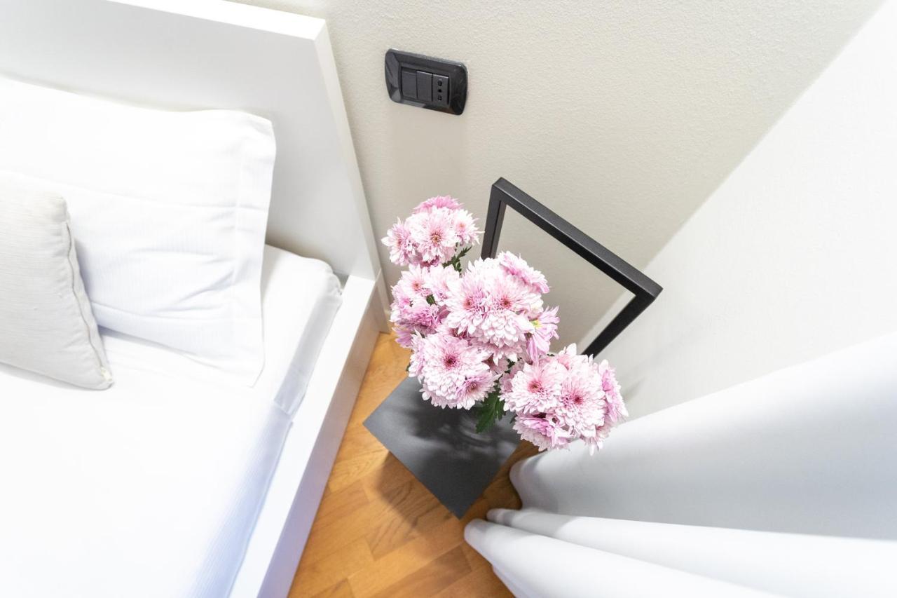 White Flat In Como City Center By Rent All Como Ngoại thất bức ảnh